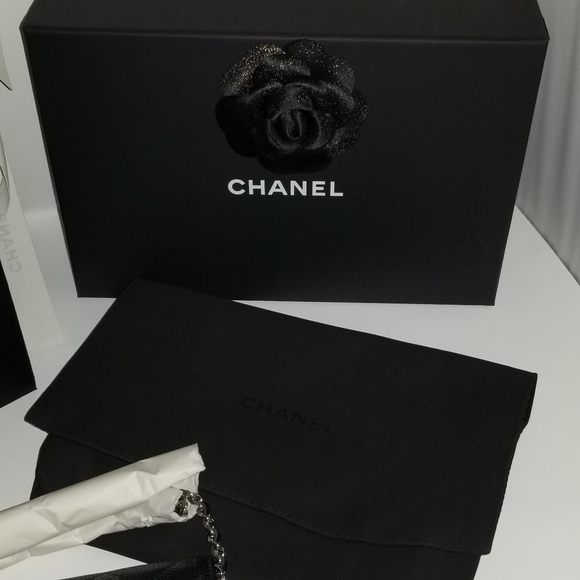 NWTIB Chanel Caviar WOC - Picture 5 of 5